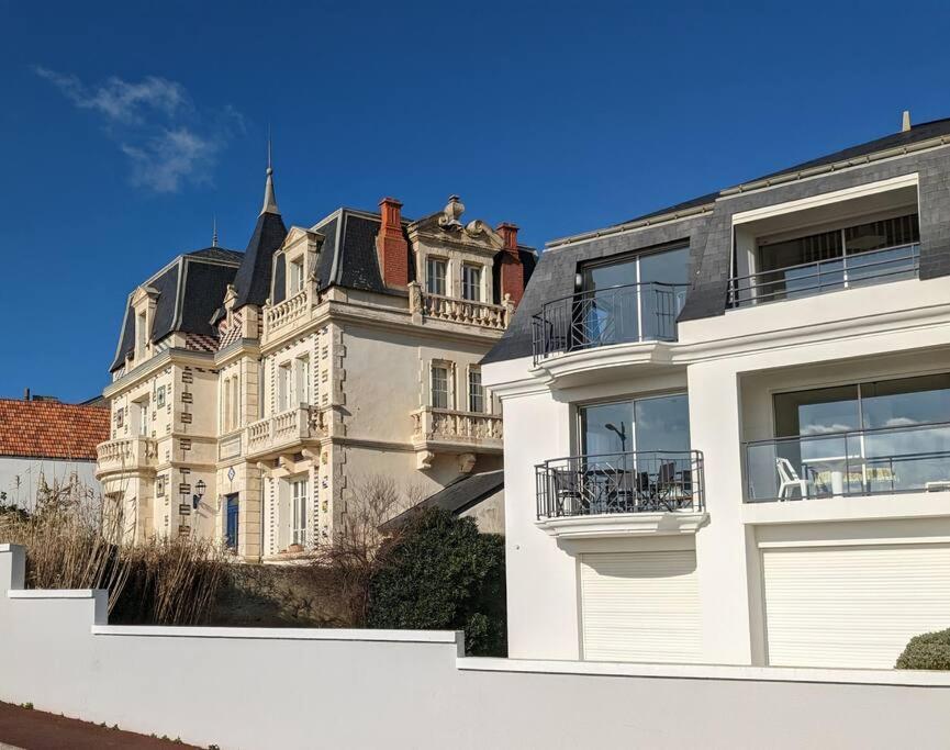 St Gilles Appartement Face Mer Сент-Илер-де-Рие Екстериор снимка