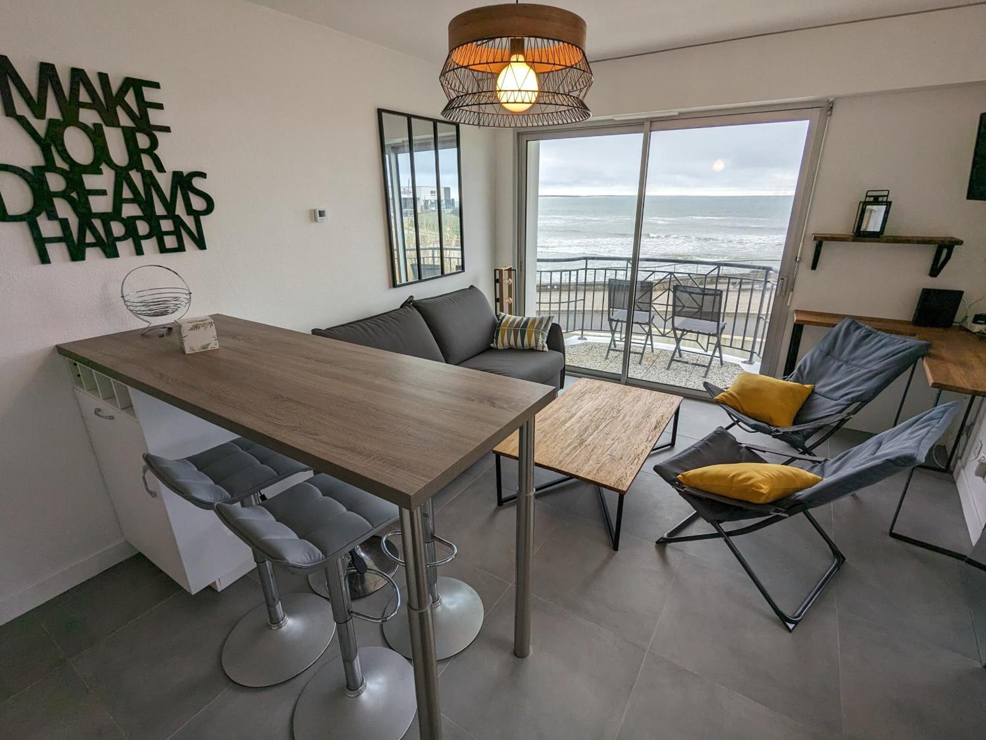 St Gilles Appartement Face Mer Сент-Илер-де-Рие Екстериор снимка